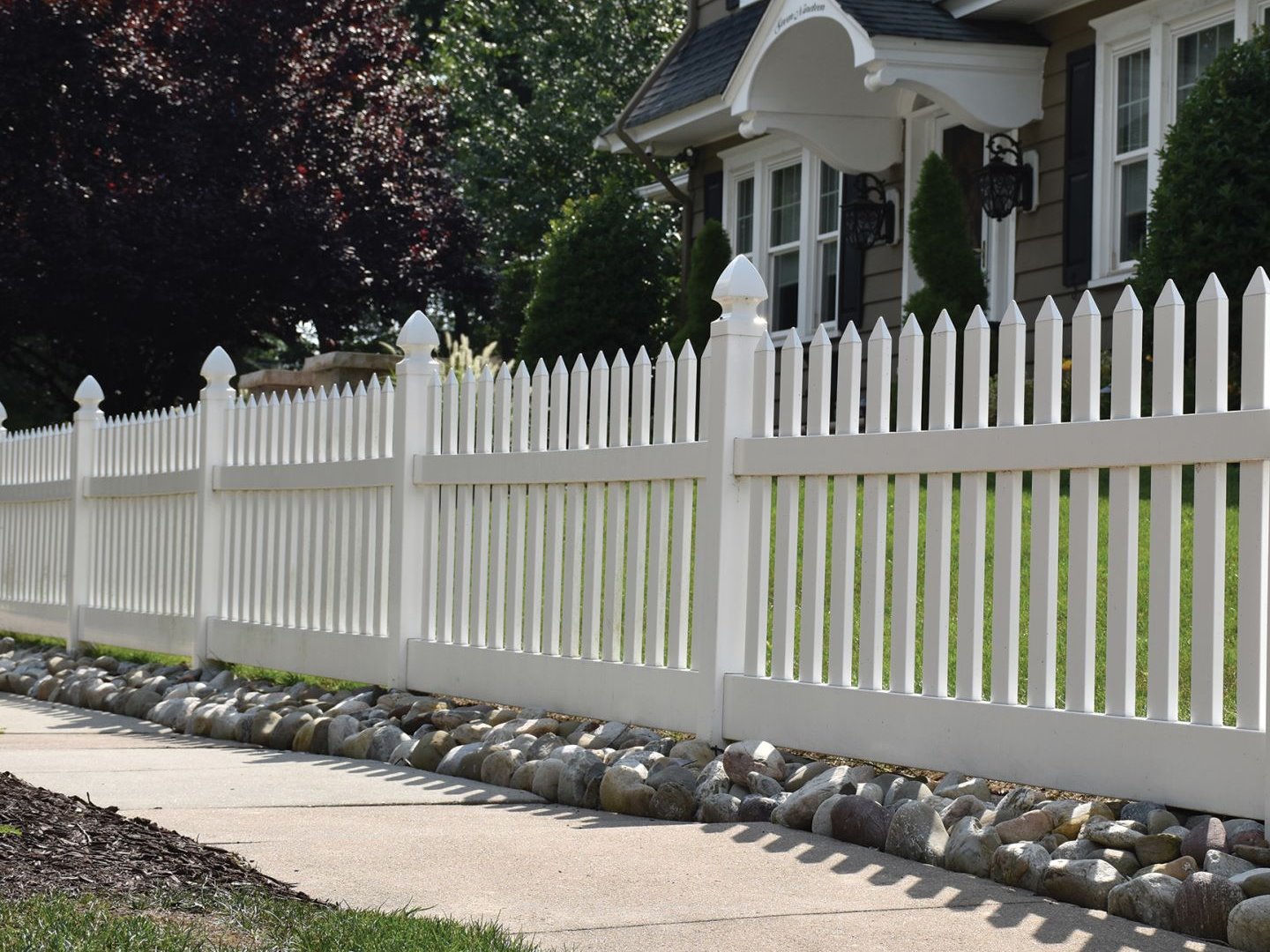 vinyl Decorative Fencing in North Richland Hills, Texas