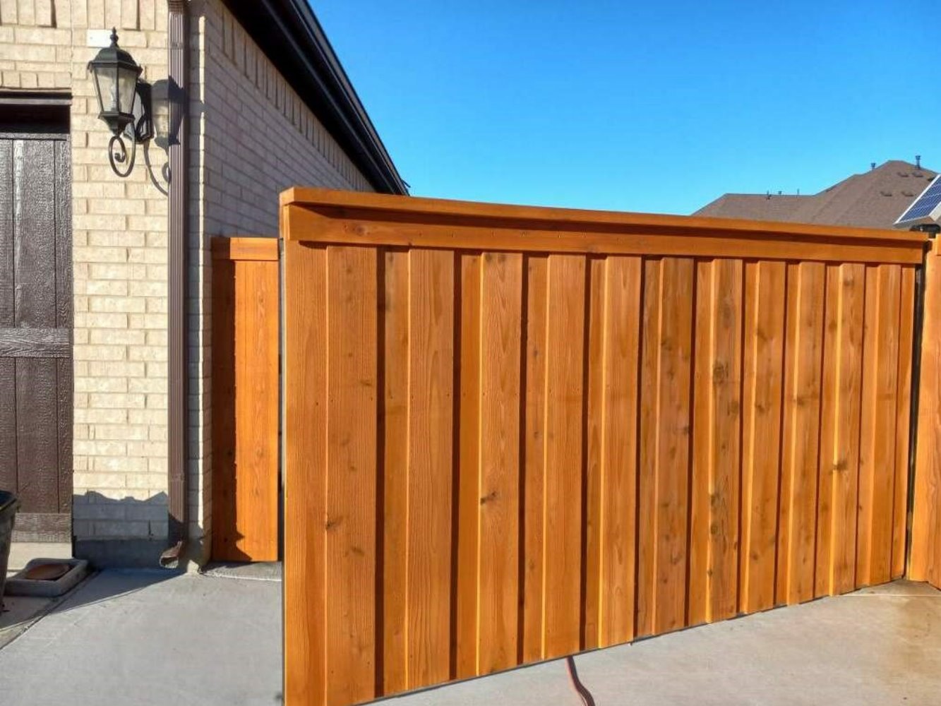 wood fence Dallas Texas