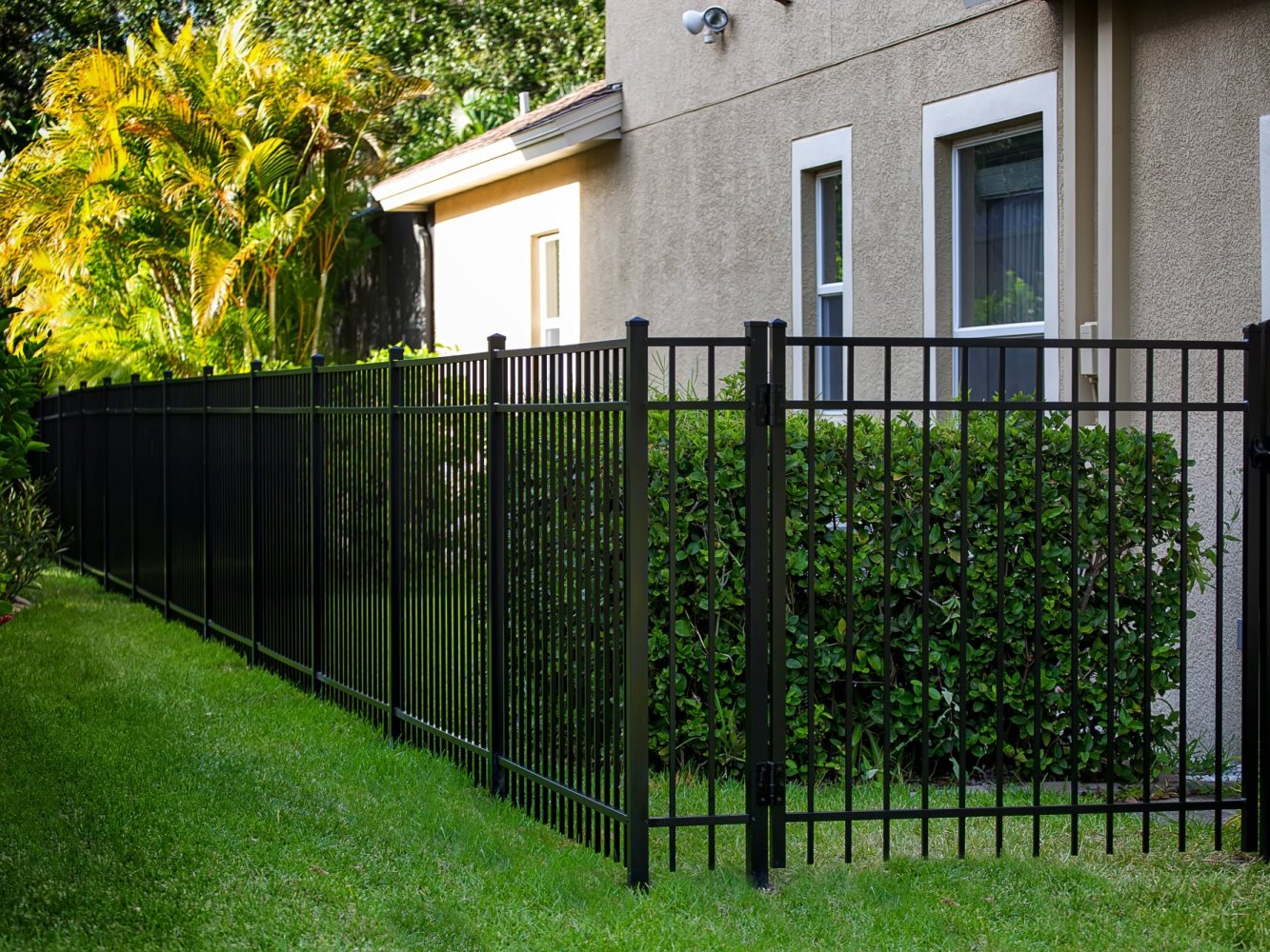 Garland Texas residential fencing company