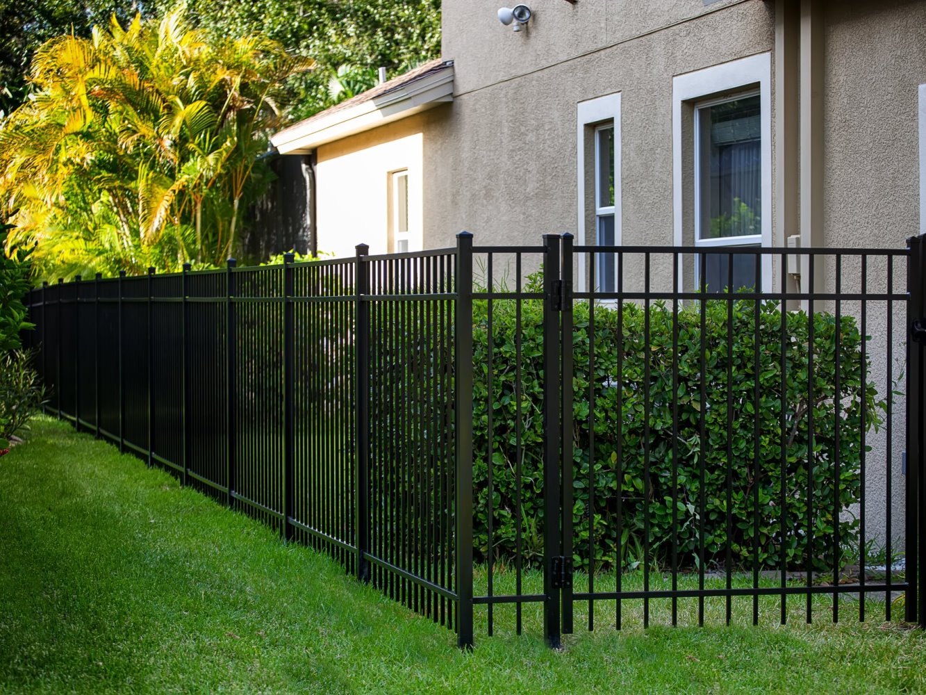 Wrought Iron fence solutions for the North Richland Hills, Texas area